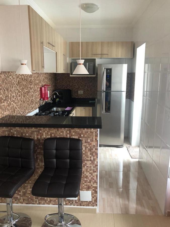 Apartamento Proximo A Praia Da Enseada Гуаружа Екстер'єр фото